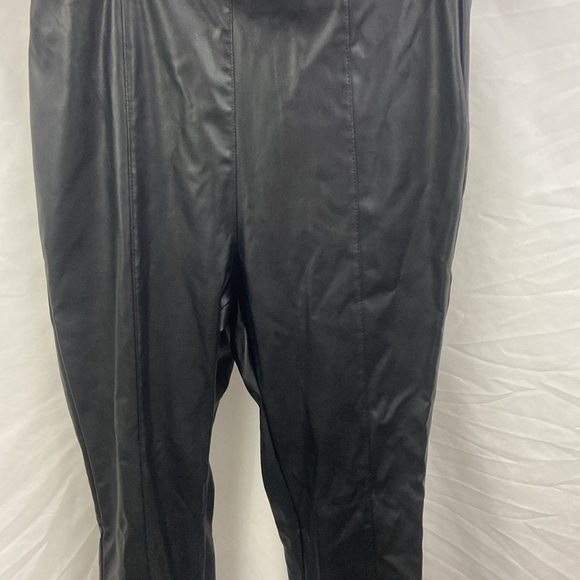 H&M Faux Leather Pants Women’s Size 10 Black NWT - Picture 8 of 14